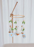 Mobile Bébé Fleurs et Canetons Fait Main
